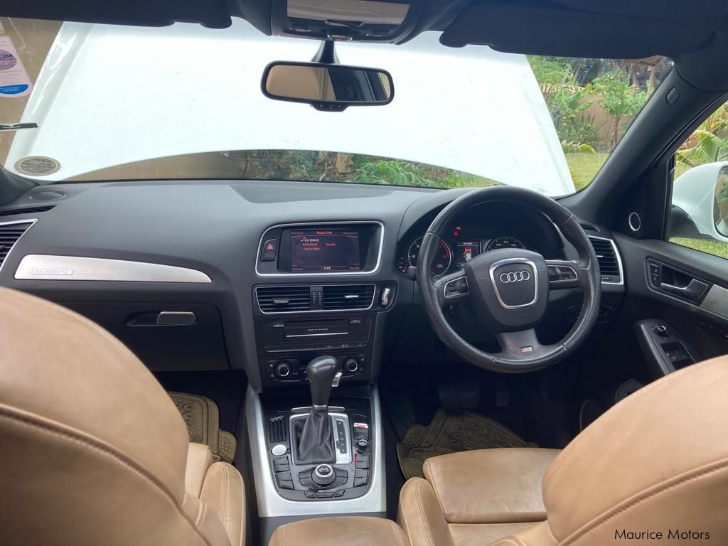 Audi Q5 2.0 TDI S LINE in Mauritius