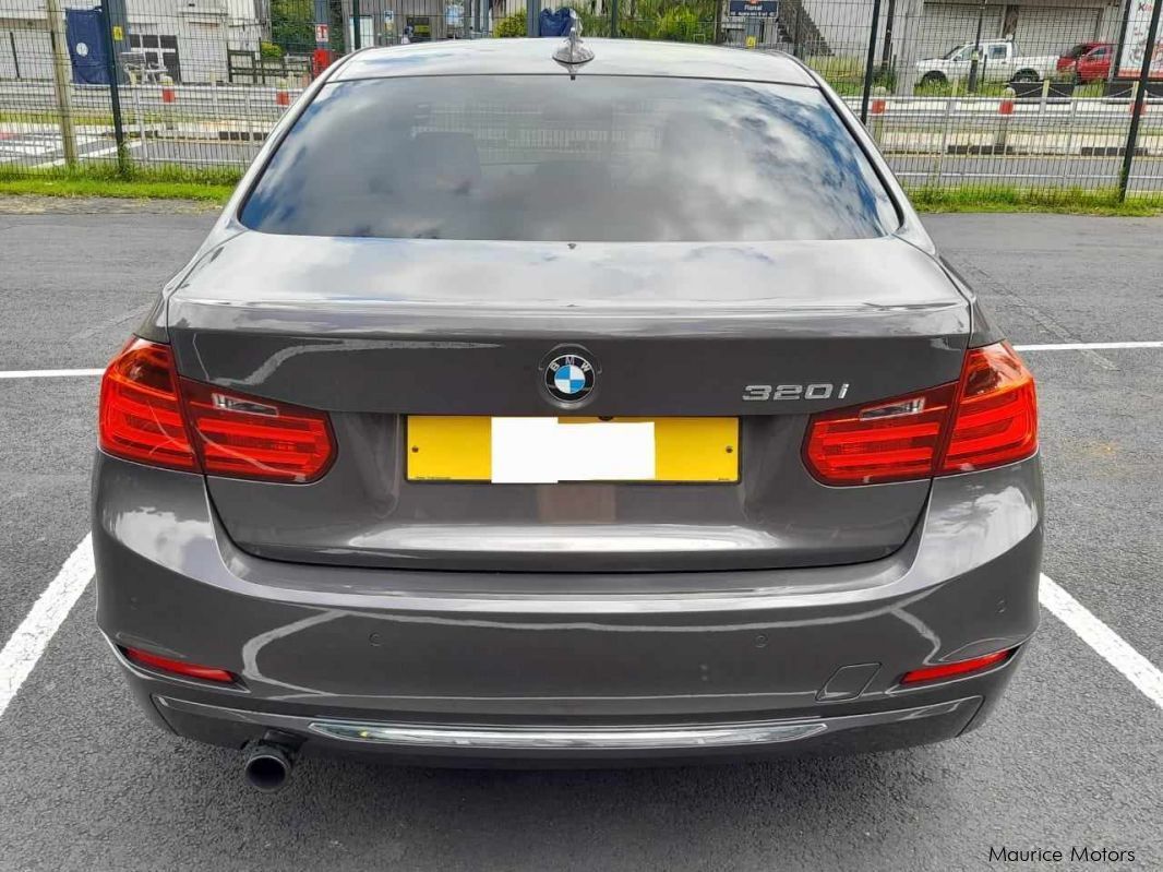 BMW 320i ed in Mauritius