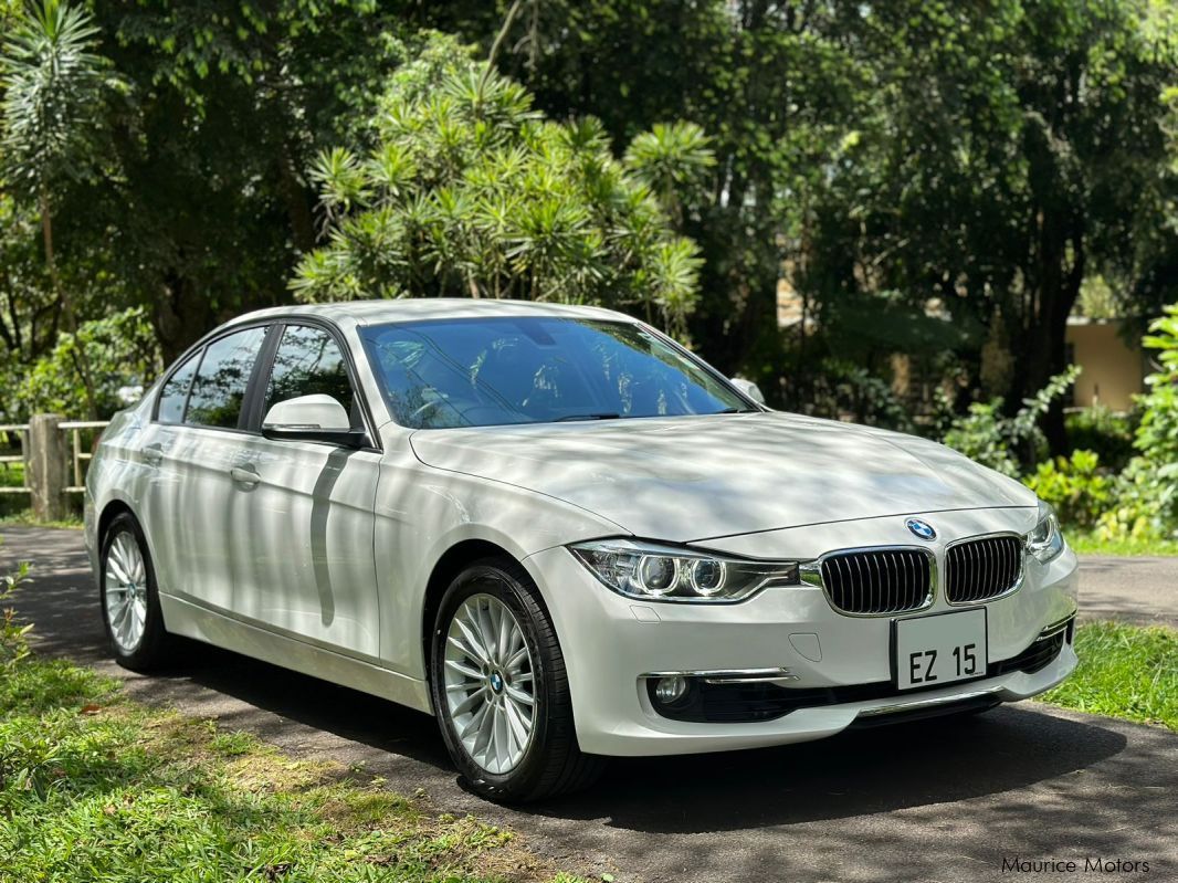 BMW 320i in Mauritius