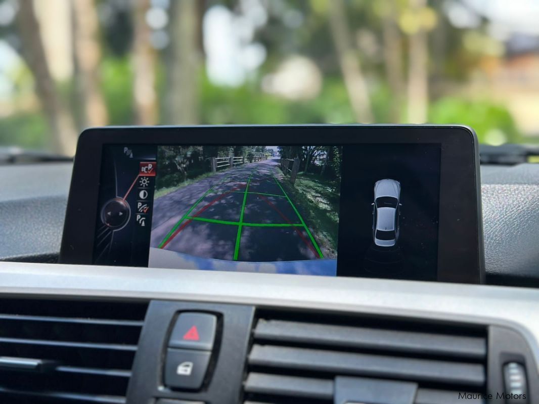 BMW 320i in Mauritius