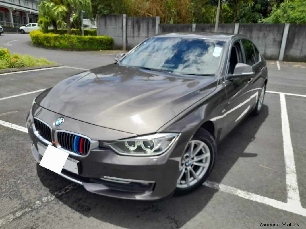 BMW 320ied F30  in Mauritius