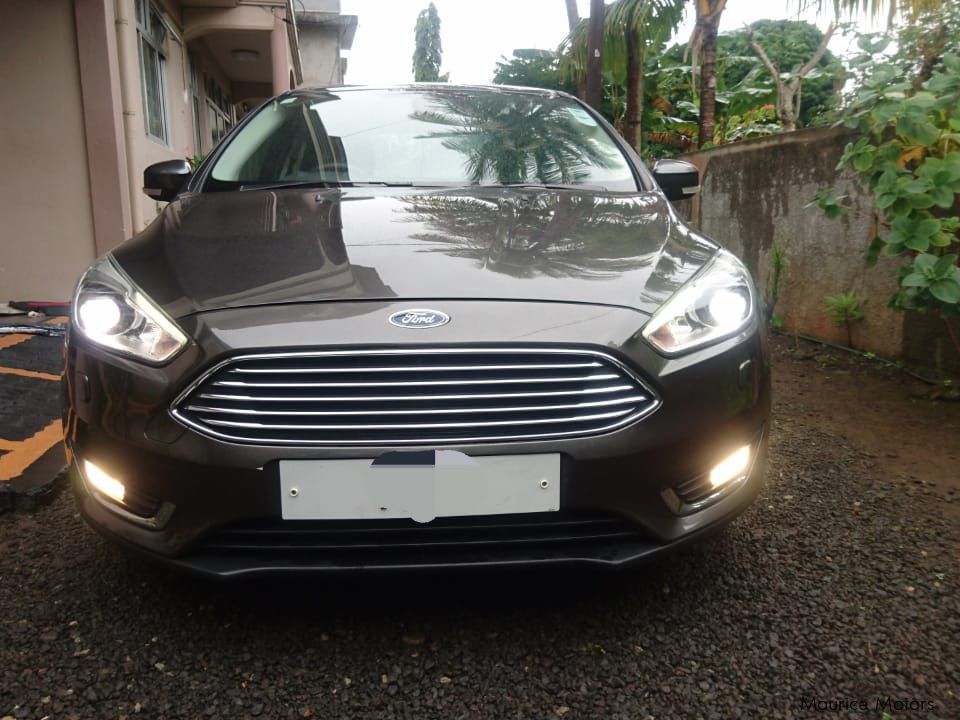 Ford Focus titanium in Mauritius