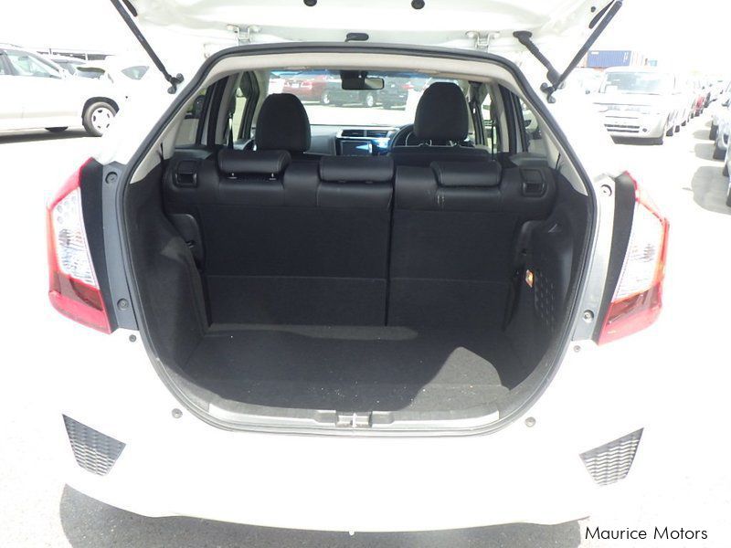 Honda Fit Hybrid L Pack in Mauritius