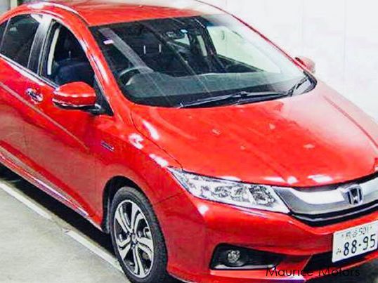 Honda GRACE HYBRID EX - RED in Mauritius