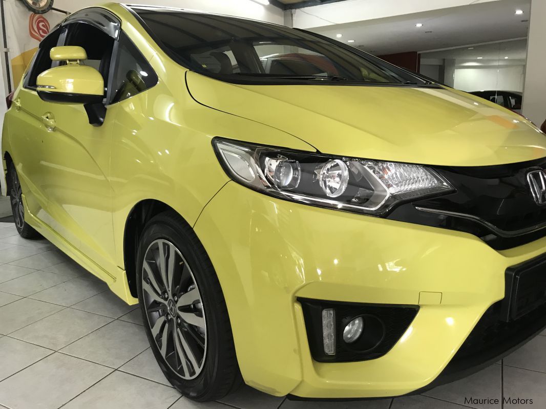 Honda JAZZ RS ( FIT ) 1.5L  in Mauritius