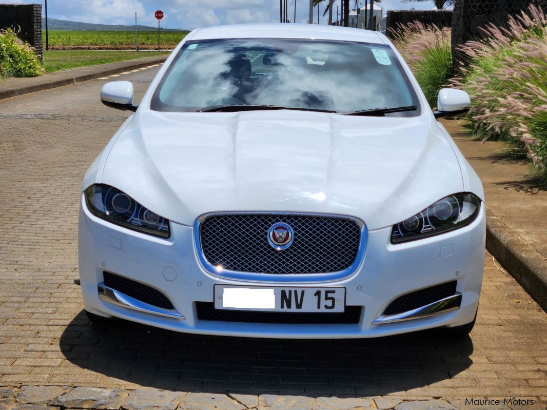 Jaguar XF 2.0 in Mauritius