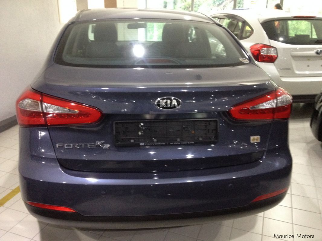 Kia CERATO - FORTE K3 - BLUE in Mauritius