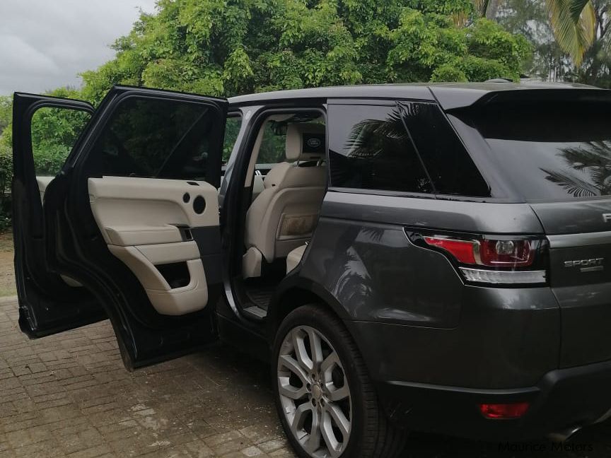 Land Rover RANGE ROVER SPORT 3.0 Supercharged HSE of 2995 c. in Mauritius