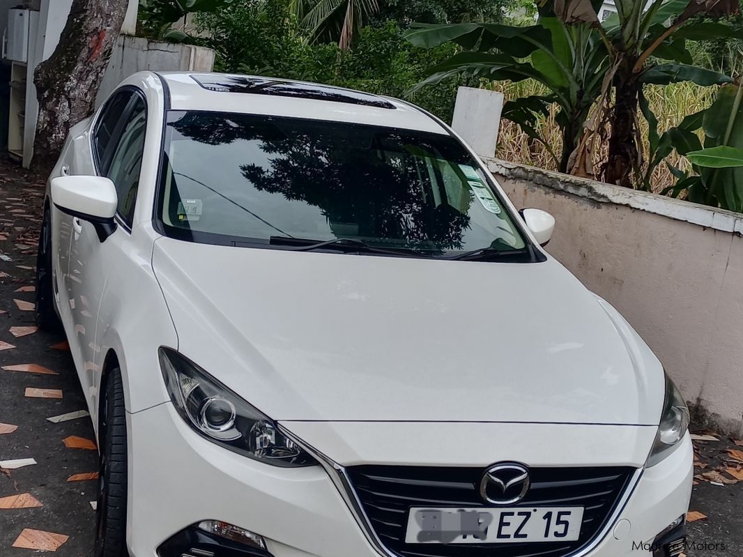 Mazda 3 skyactiv in Mauritius