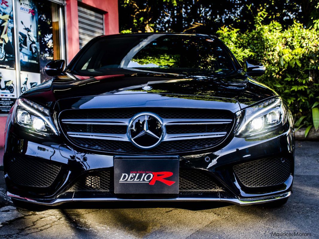 Mercedes-Benz C 180 AMG in Mauritius