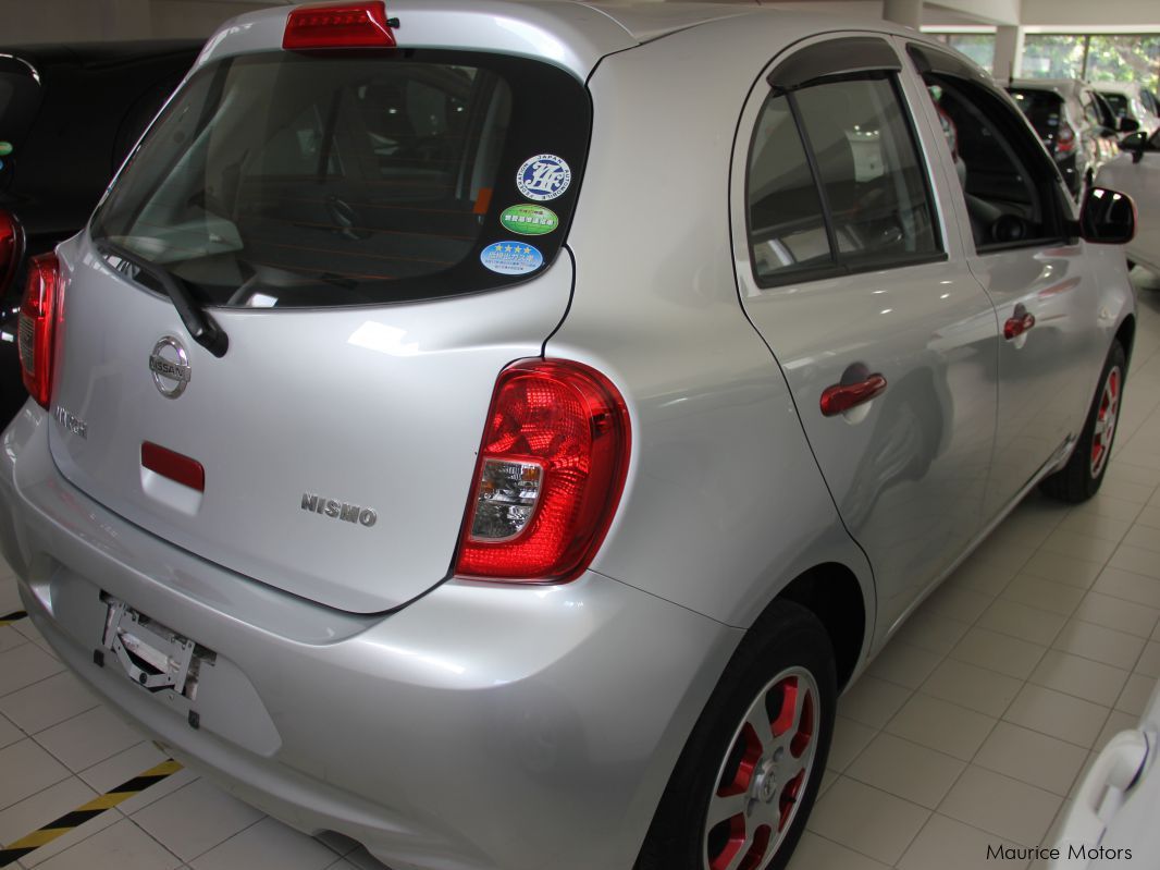 Nissan MARCH AK13 - NISMO - RED/WHITE in Mauritius