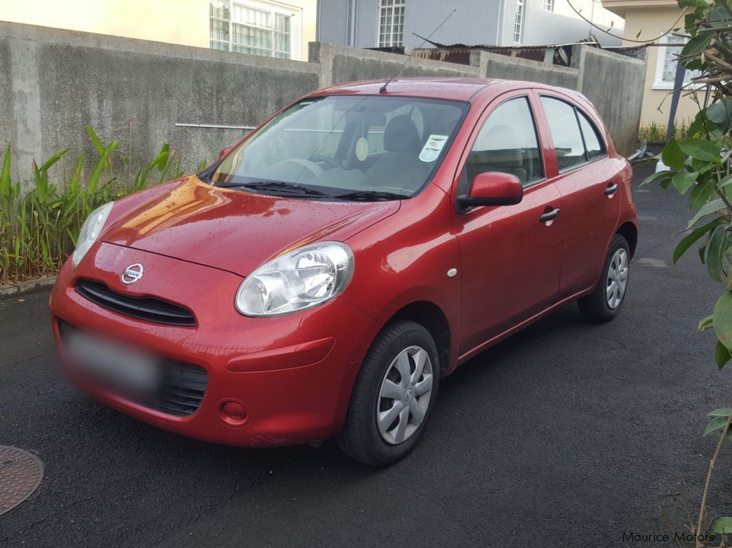 Nissan Micra k13 in Mauritius