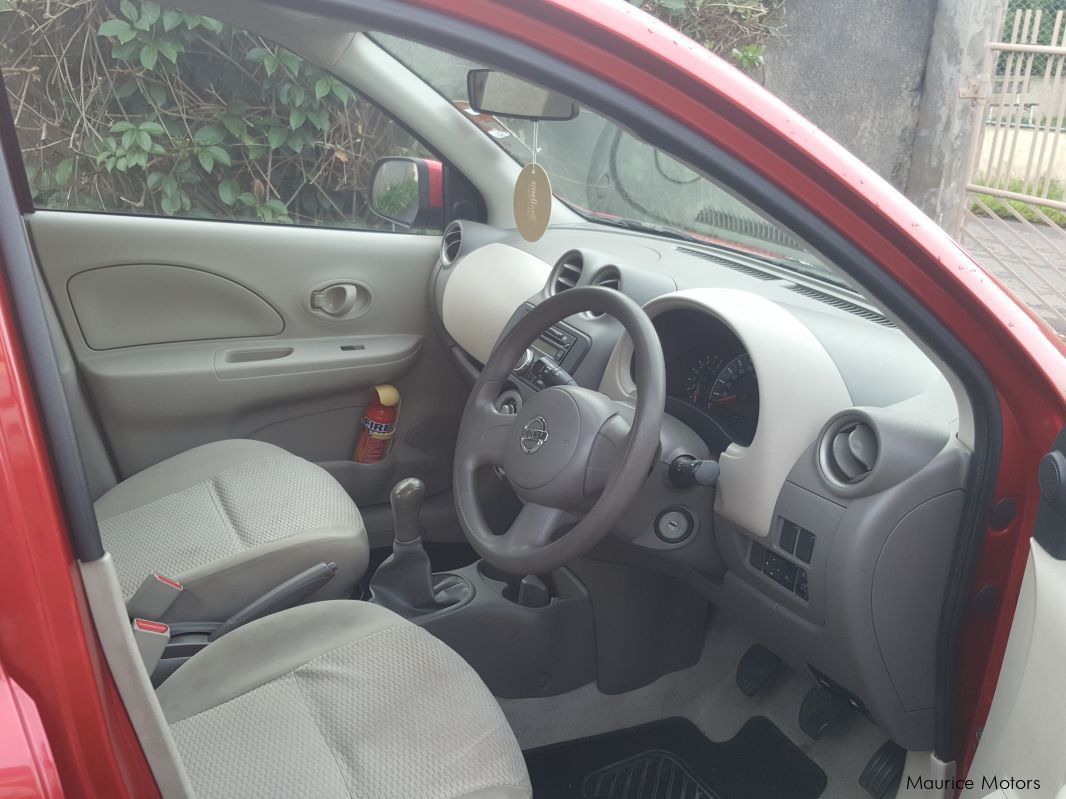 Nissan Micra k13 in Mauritius