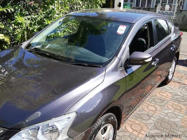 Nissan Sentra in Mauritius