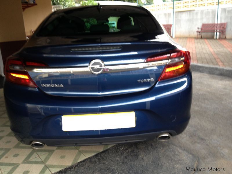 Opel INSIGNIA TURBO in Mauritius
