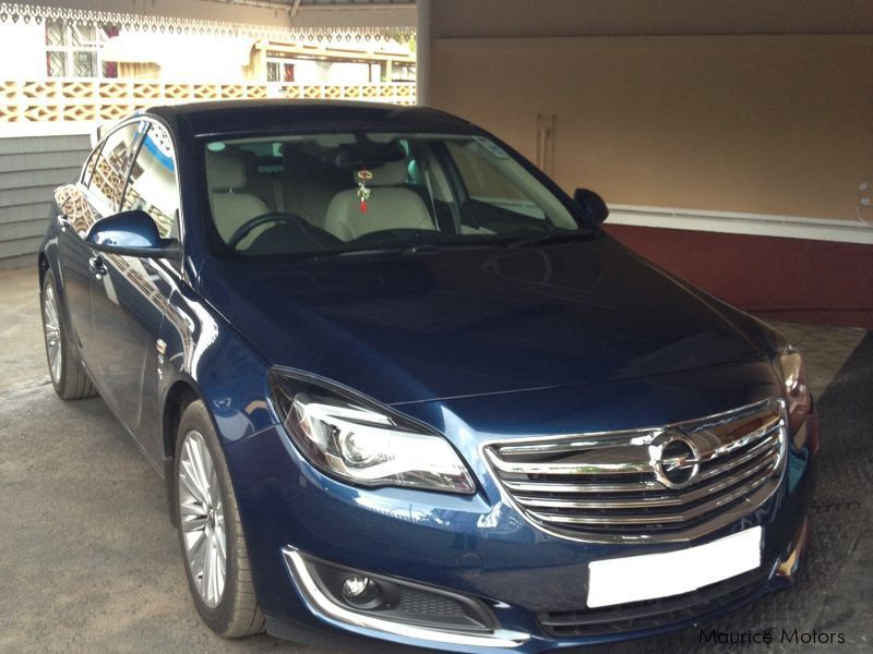 Opel INSIGNIA TURBO in Mauritius