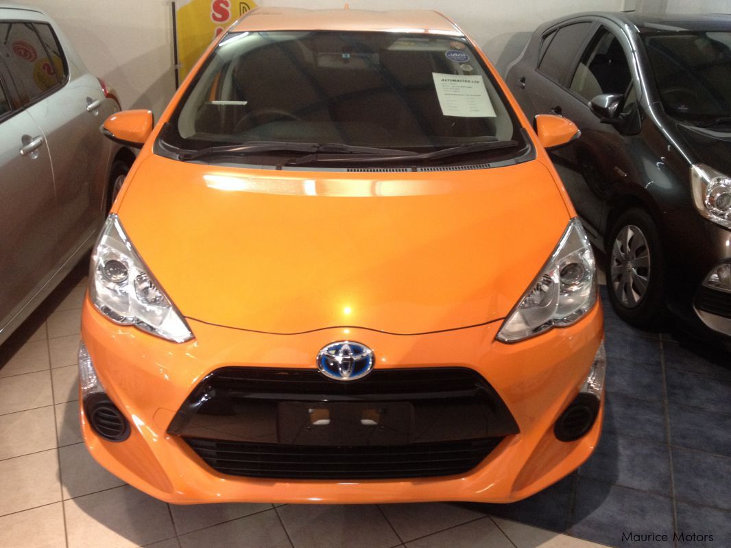 Used Toyota AQUA ORANGE 2015 AQUA ORANGE for sale Rose Hill