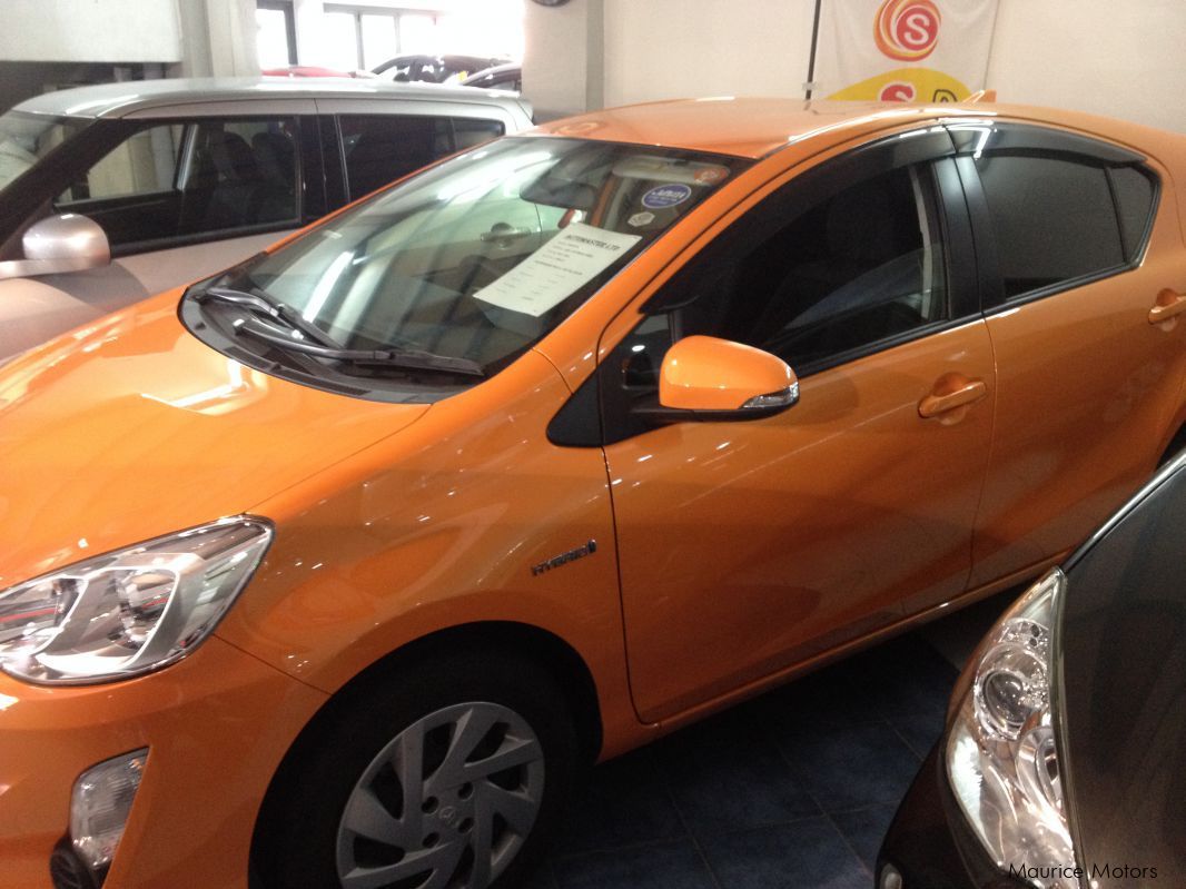 Used Toyota AQUA ORANGE 2015 AQUA ORANGE for sale Rose Hill