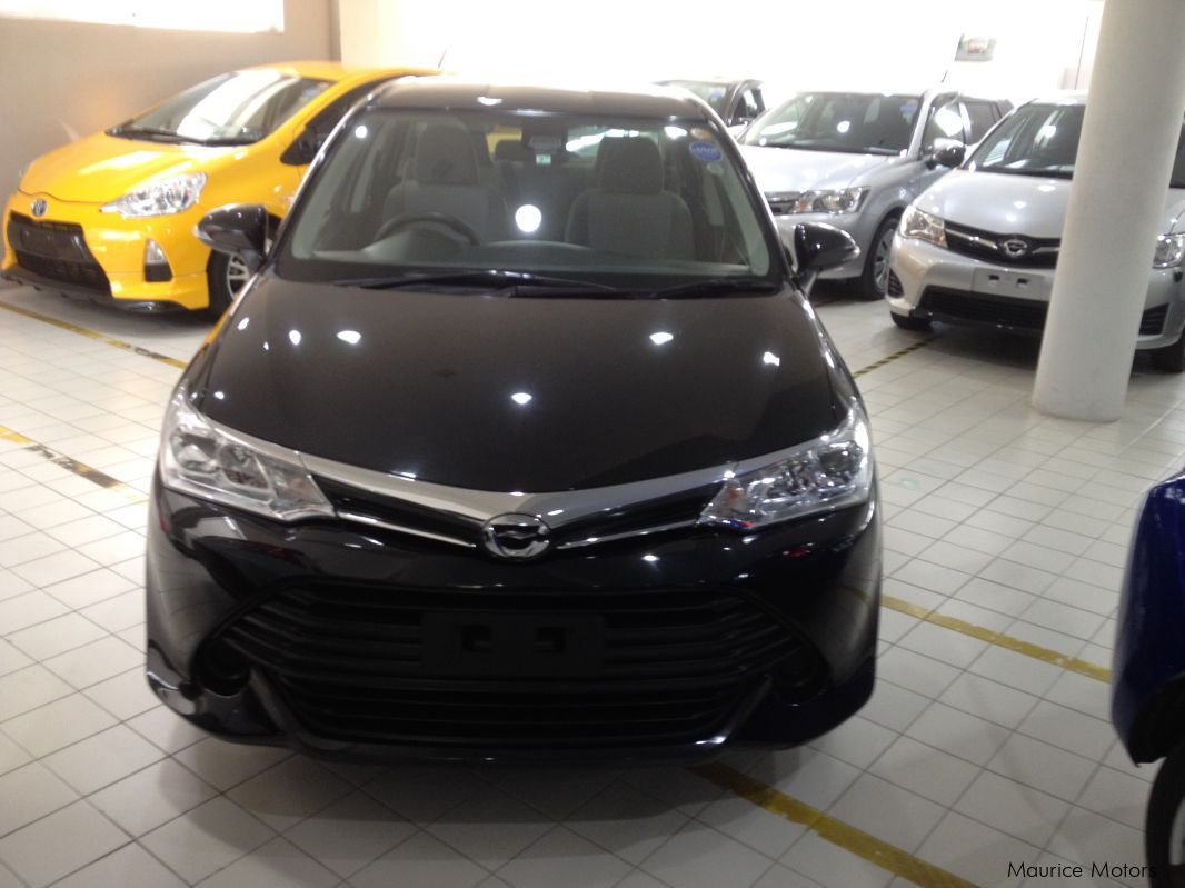 Toyota AXIO NEW SHAPE - BLACK in Mauritius
