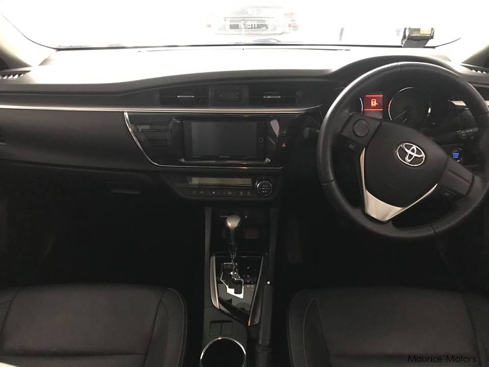 Toyota COROLLA ALTIS 1.6 CVT ELEGANCE in Mauritius