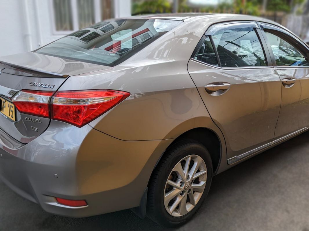 Toyota Corolla Luxel 1.6 in Mauritius