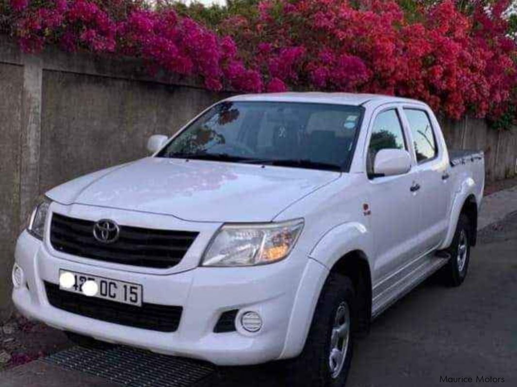 Toyota Hilux 2.5 turbo D4D in Mauritius