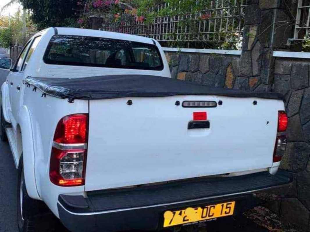 Toyota Hilux 2.5 turbo D4D in Mauritius
