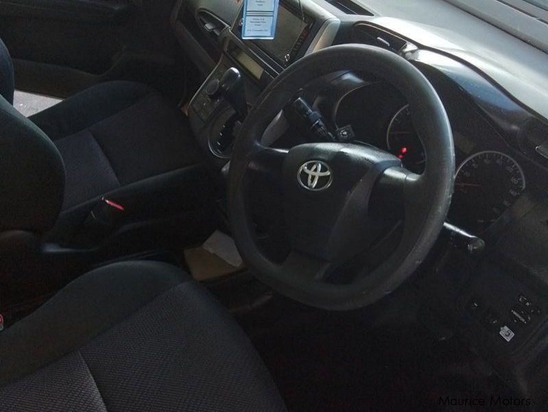 Toyota Wish in Mauritius