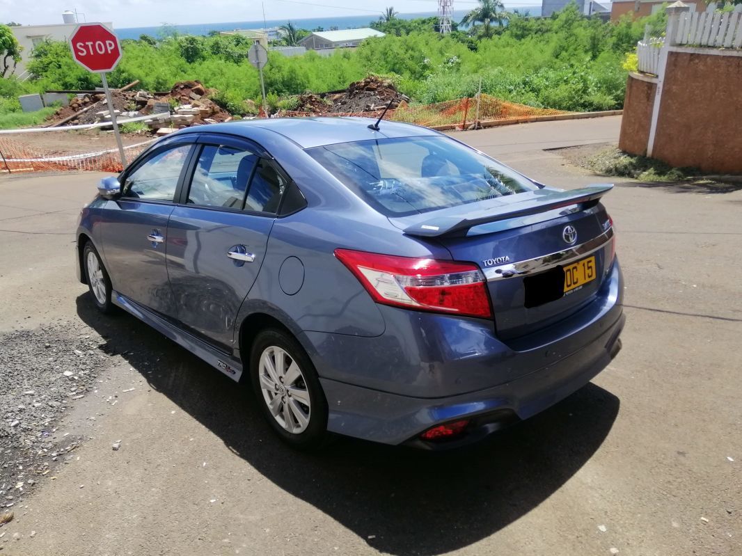 Toyota Yaris Sportivo in Mauritius