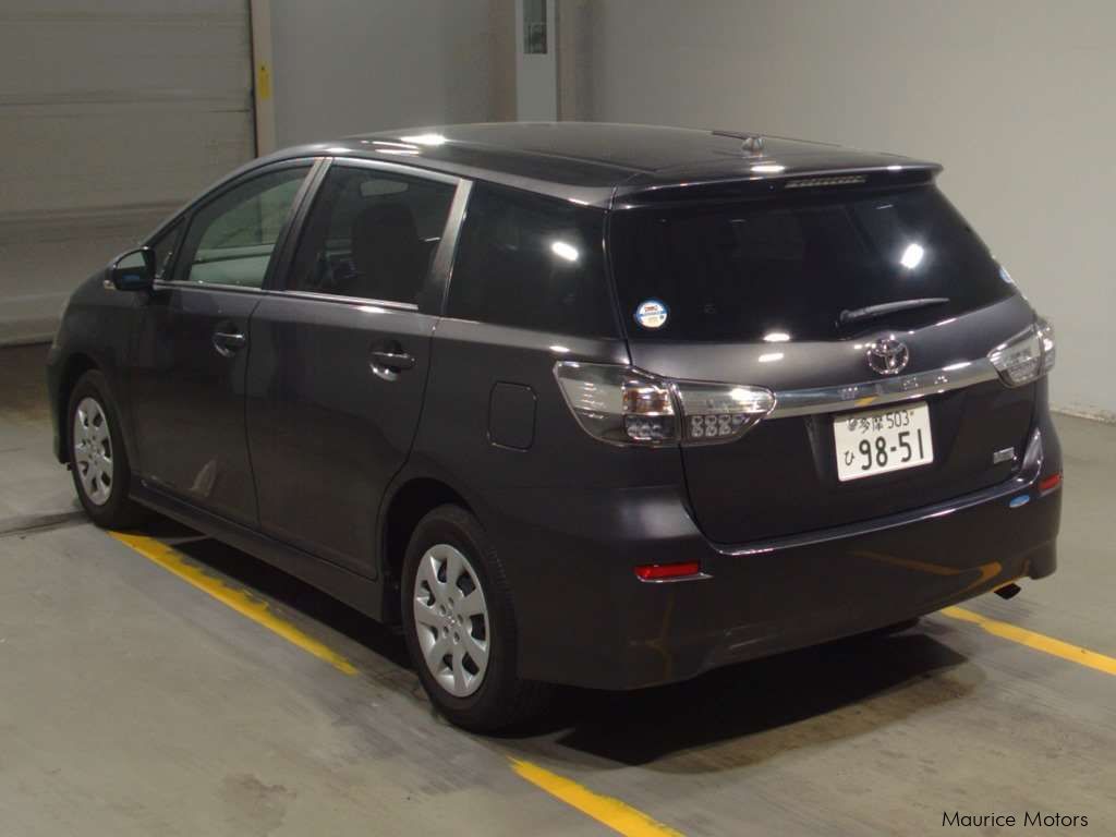 Toyota wish in Mauritius