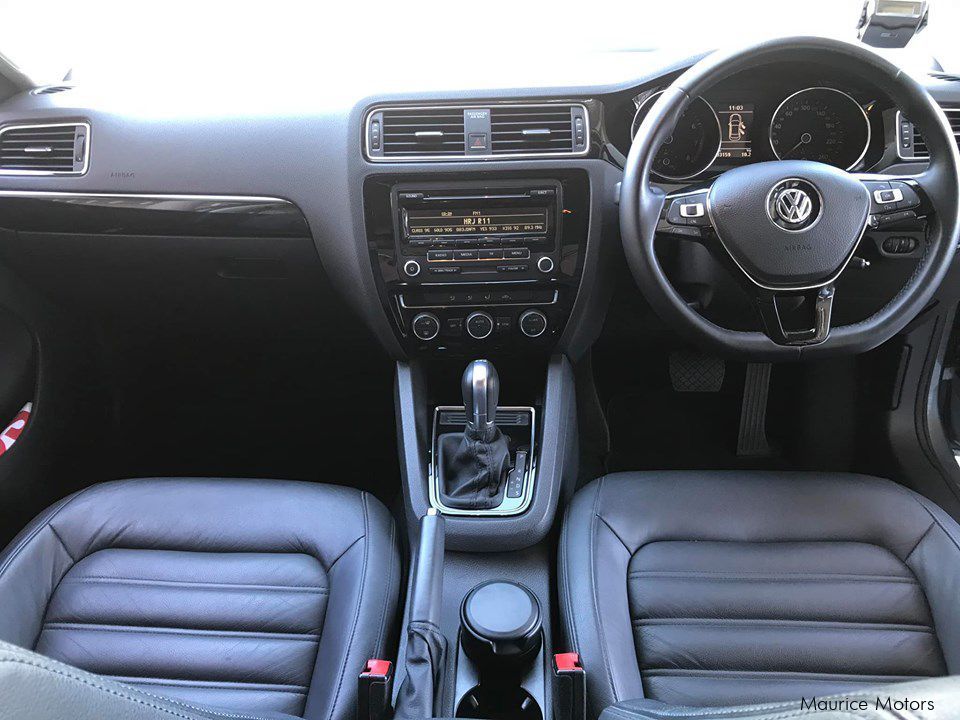 Volkswagen JETTA 1.4 TSI DSG - TURBO in Mauritius