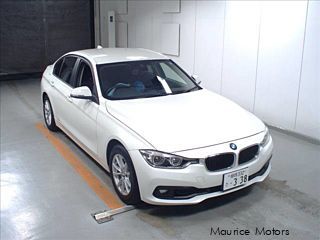 BMW 318 in Mauritius