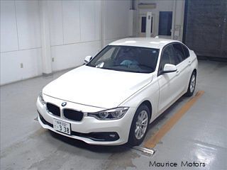 BMW 318 in Mauritius