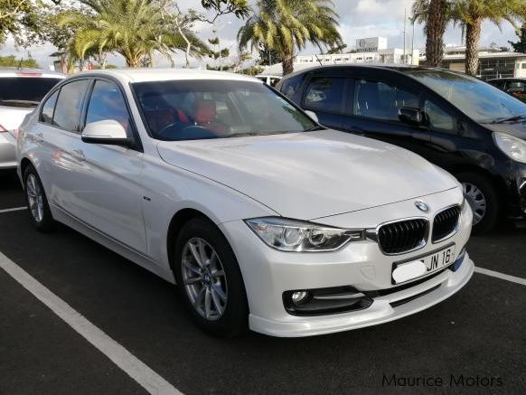 BMW 320i ED (1.6L Twin Power Turbo) SPORTLINE in Mauritius