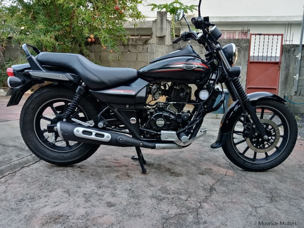bajaj avenger street 220 bs4