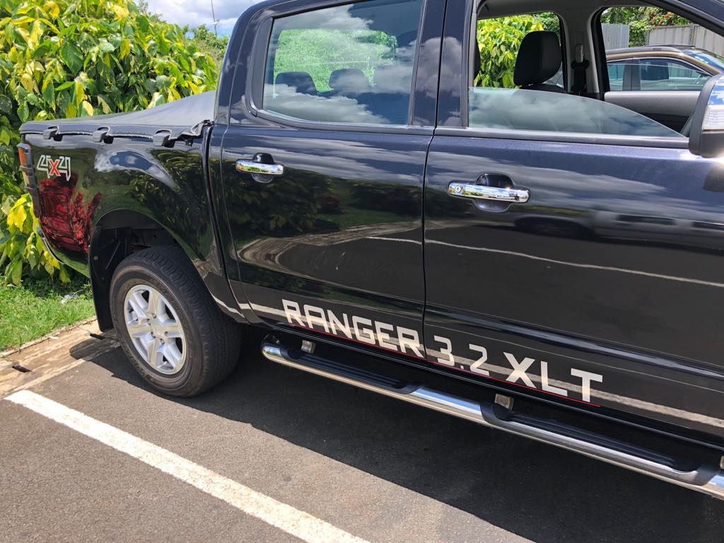 Ford Ranger 4X4 XLT in Mauritius