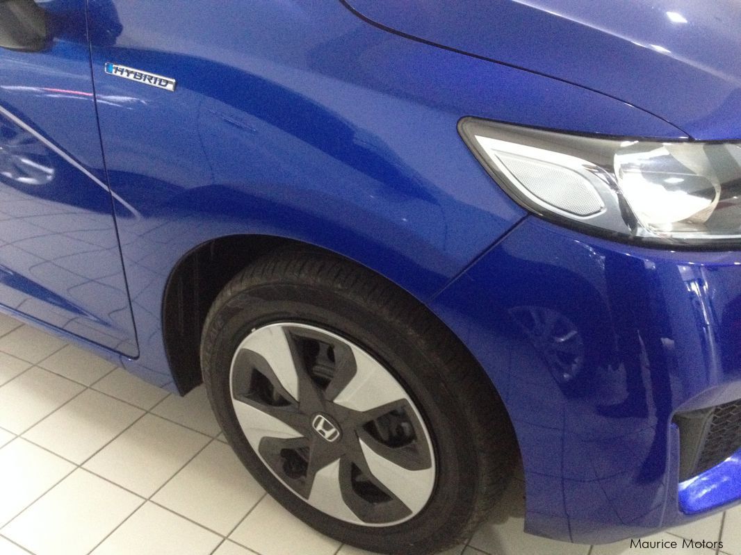 Honda FIT HYBRID - BLUE in Mauritius
