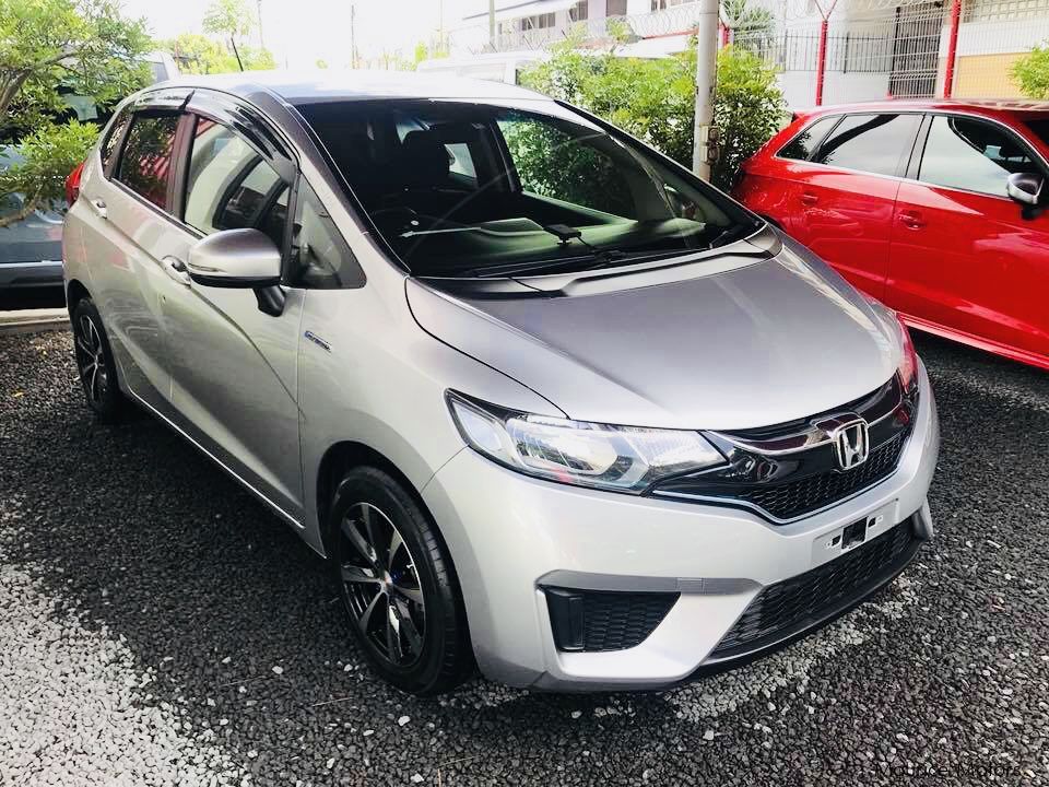 Honda FIT HYBRID in Mauritius