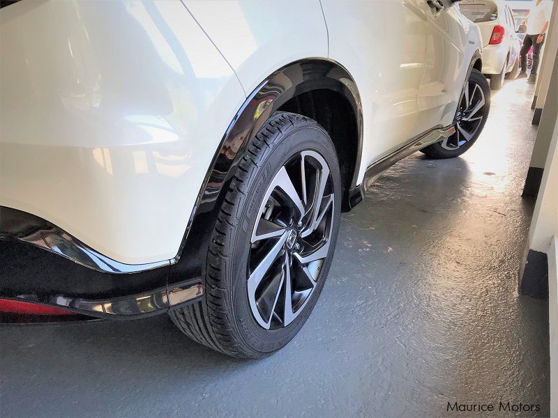 Honda Vezel Hybrid RS Sensing in Mauritius