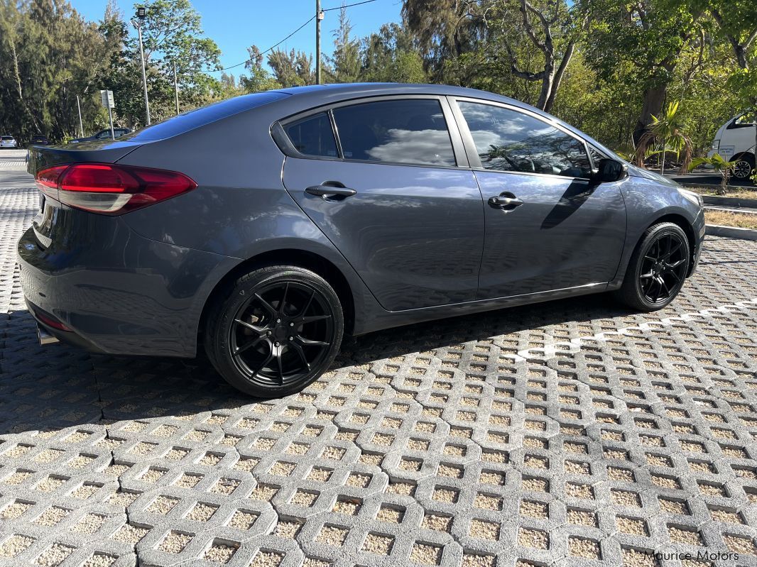 Kia Cerato Forte K3 in Mauritius