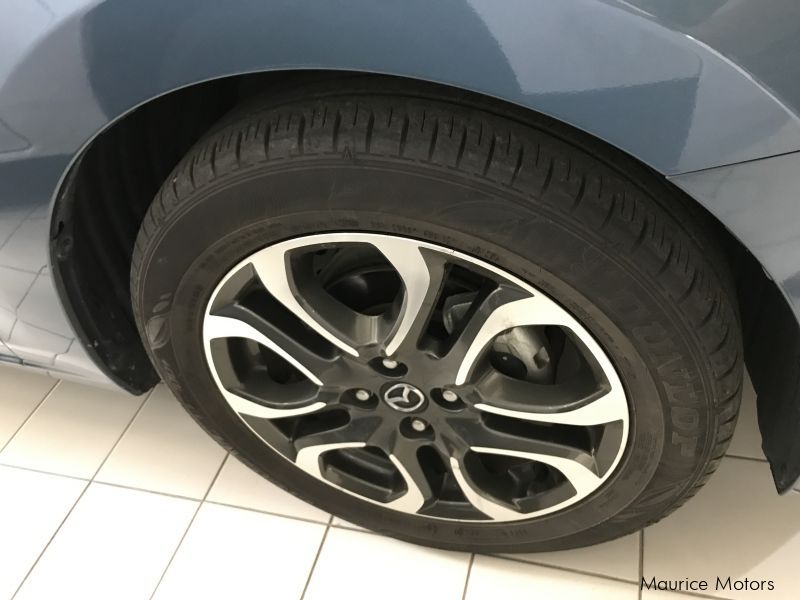 Mazda 2 - BLUE in Mauritius