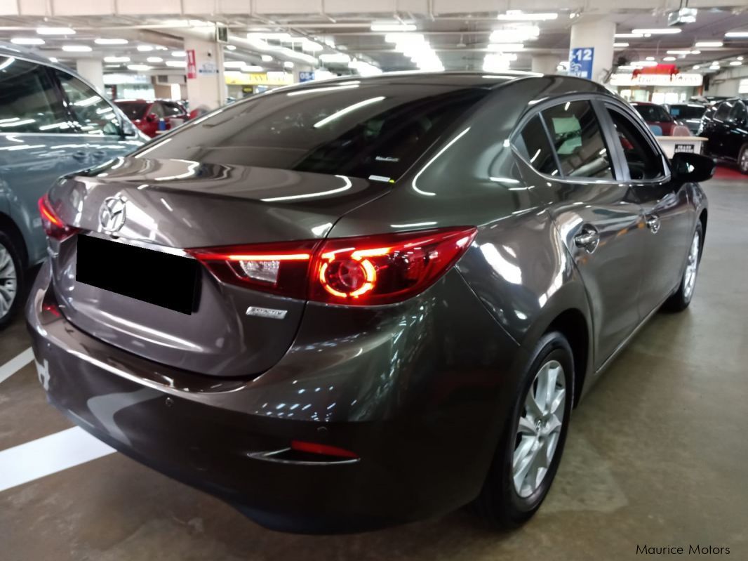 Mazda 3 Deluxe SkyActiv in Mauritius