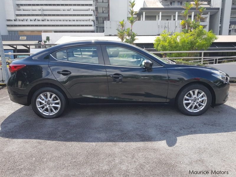 Mazda 3 Skyactiv 1.5 in Mauritius