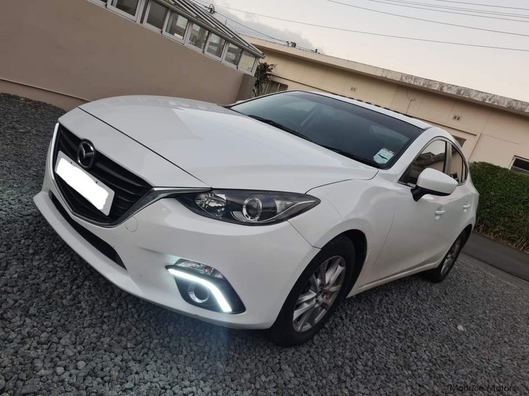 Mazda 3 Skyactiv in Mauritius