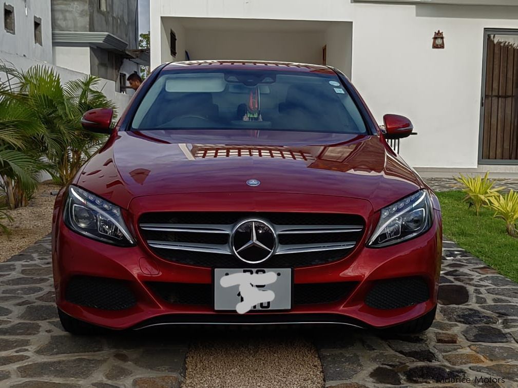 Mercedes-Benz C180 in Mauritius