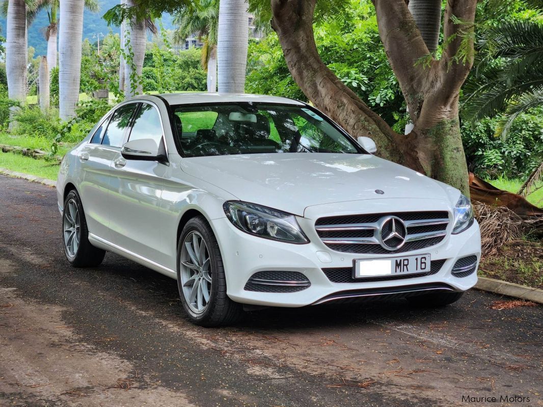 Mercedes-Benz C180 in Mauritius