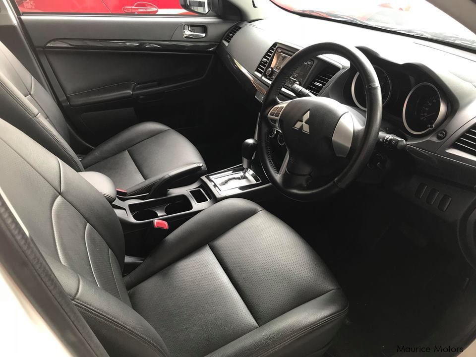 Mitsubishi LANCER 1.6 EX STEPTRONIC in Mauritius