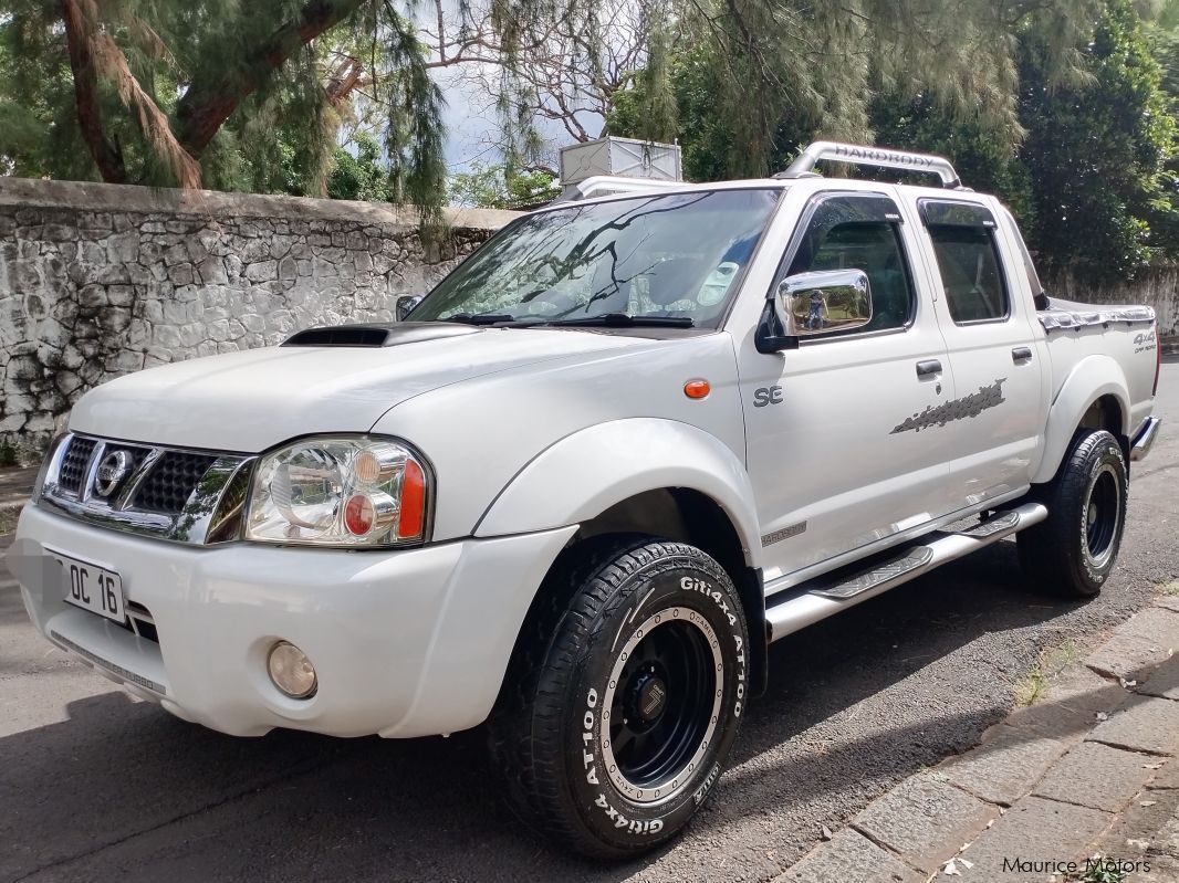 Nissan HARDBODY in Mauritius