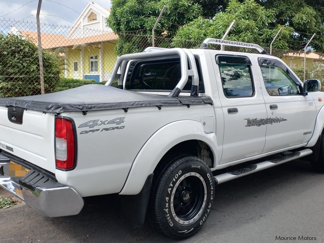 Nissan HARDBODY in Mauritius