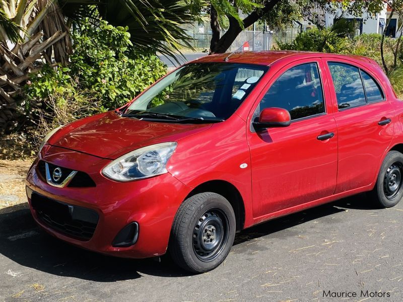 Nissan March AK13 in Mauritius